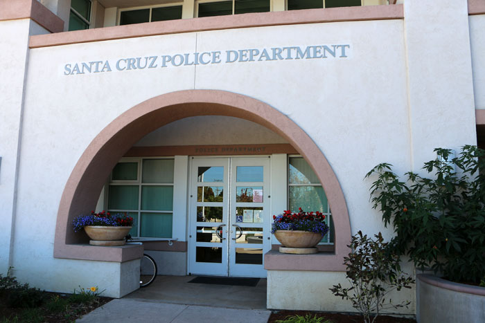 santa-cruz-police-department-station-center-street-11.jpg 